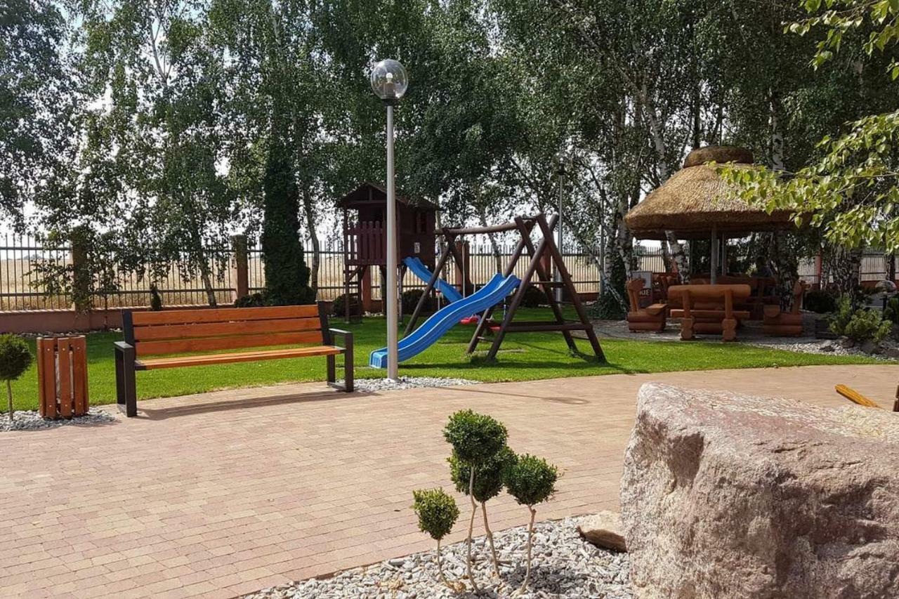Hotel Texicana Сулехув Экстерьер фото